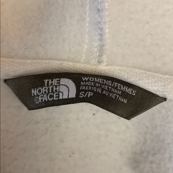 Women’s North Face Zippered Hoodie - Picture 8 of 8
